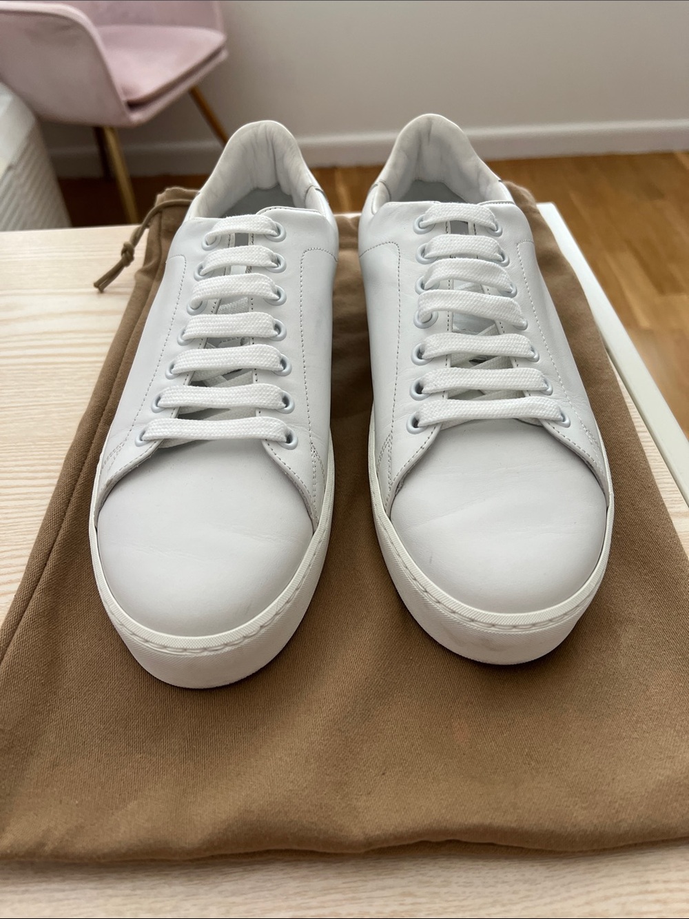 Burberry White Leather Low-Top Sneakers